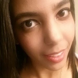 Meet your Posher, Monique